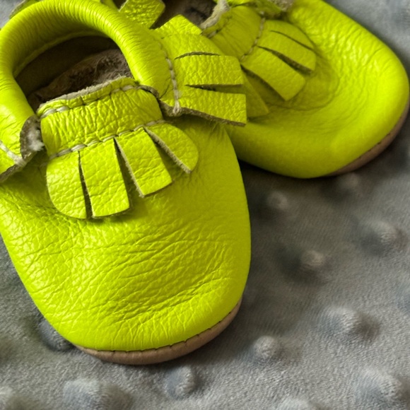 Leather baby mocassins - Picture 3 of 5